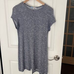 Cecico Blue Knit Tunic Top short sleeve with back slit sz large